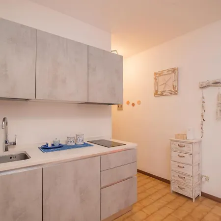Blue Pearl With Sea View - Happy Apartment *