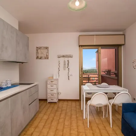 Blue Pearl With Sea View - Happy